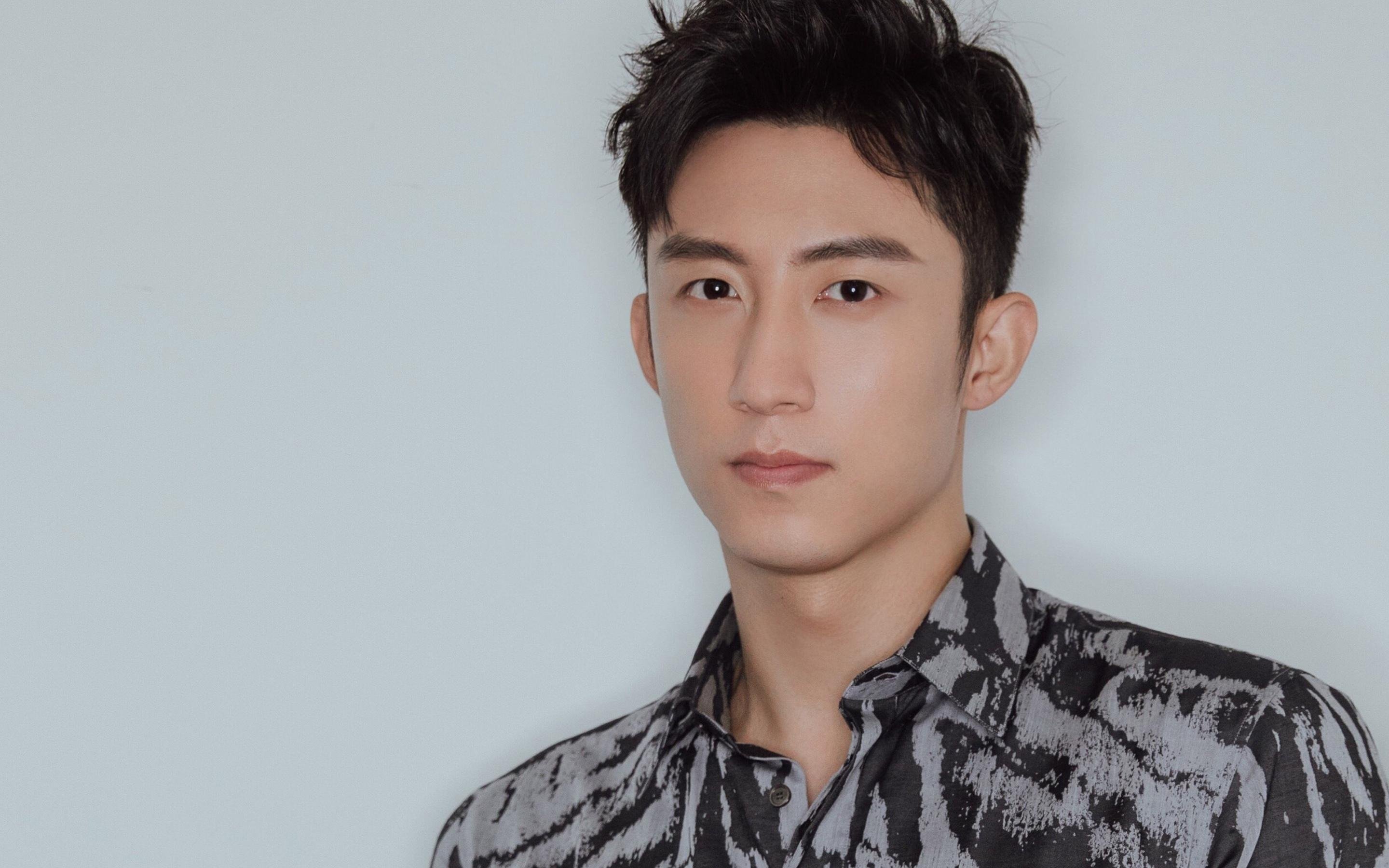 _专业竞赛与业余比赛同步进行,丰富赛事内容_,专业竞赛活动