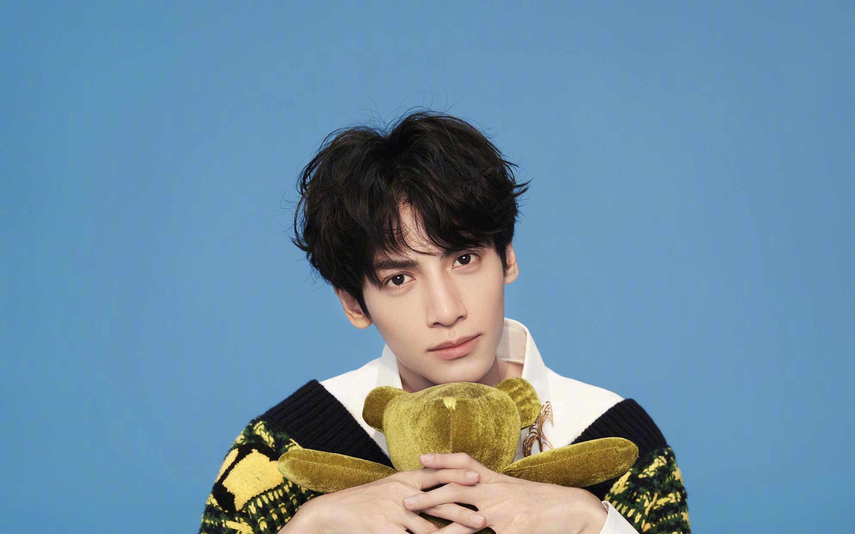 开云官网-粉丝互动盛典：车迷见证冠军荣耀时刻，车是谁的粉丝名