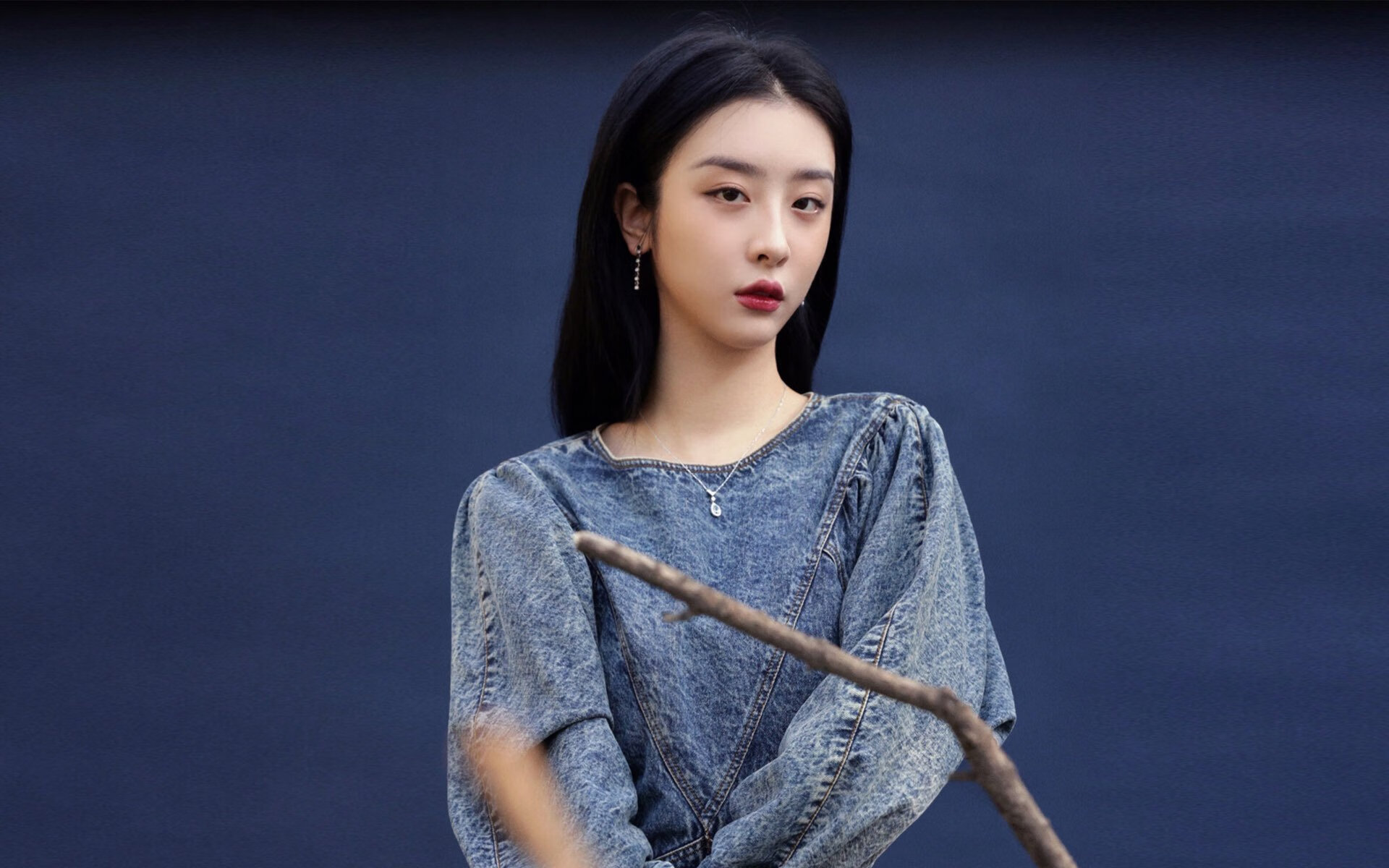 阿根廷大学与国际马术组织合作，成立马术科研中心，推动马术科技进步。